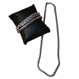 𝅺Bundle lot Unisex Silver Plated Chains Jewelry Set Necklace and 3 Bracelets.
